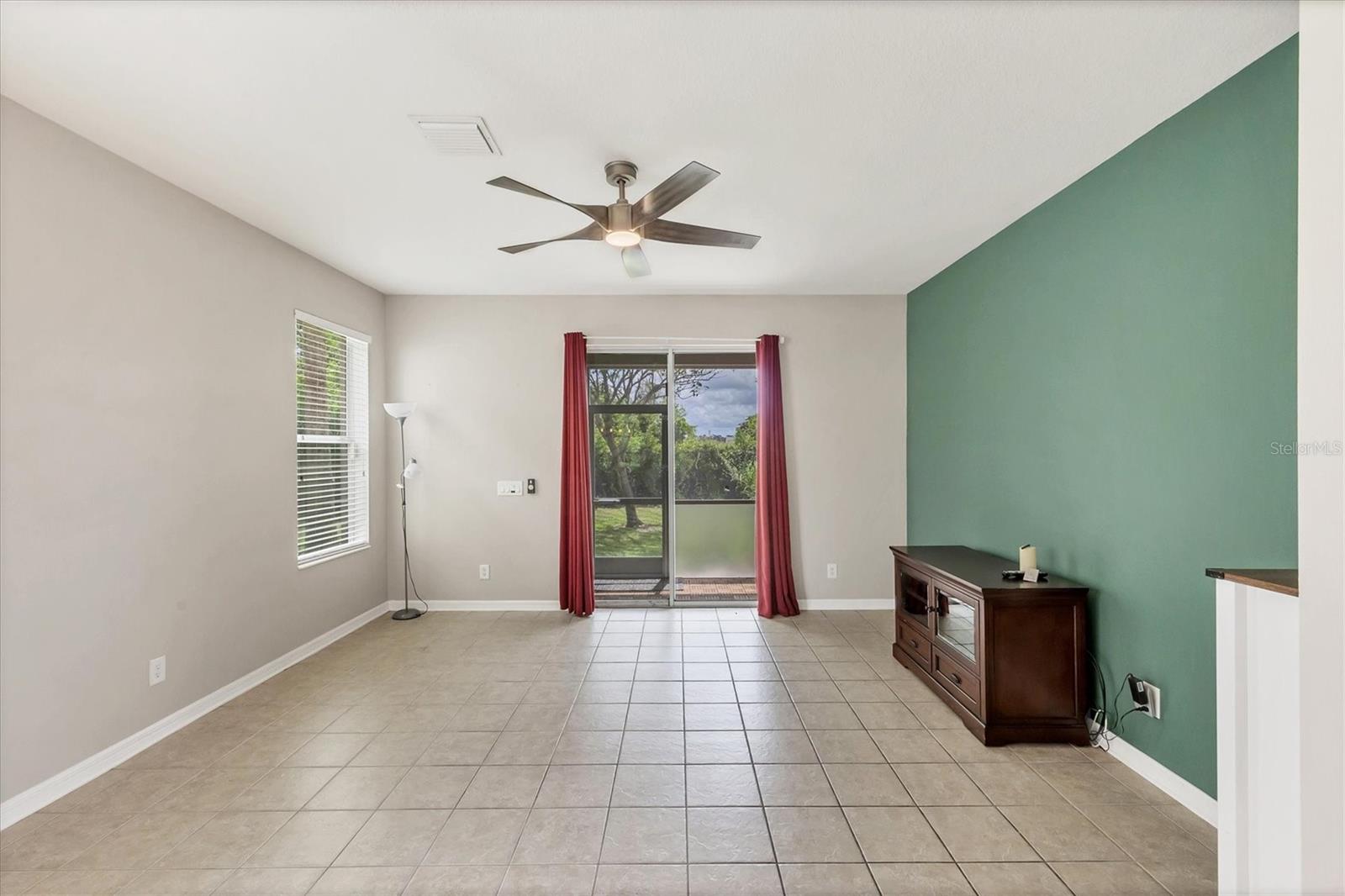 Image 6 of 33 For 1126 Grantham Drive
