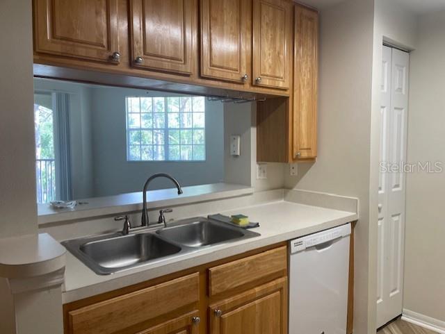 Image 4 of 23 For 5600 Bentgrass Drive 302