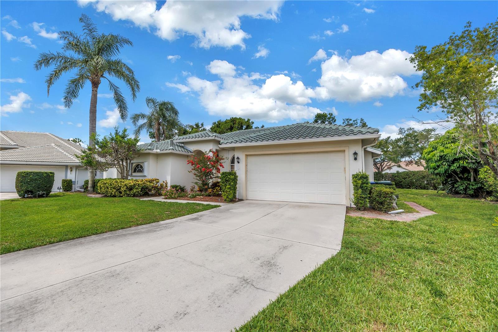 Image 4 of 53 For 4148 Hearthstone Drive