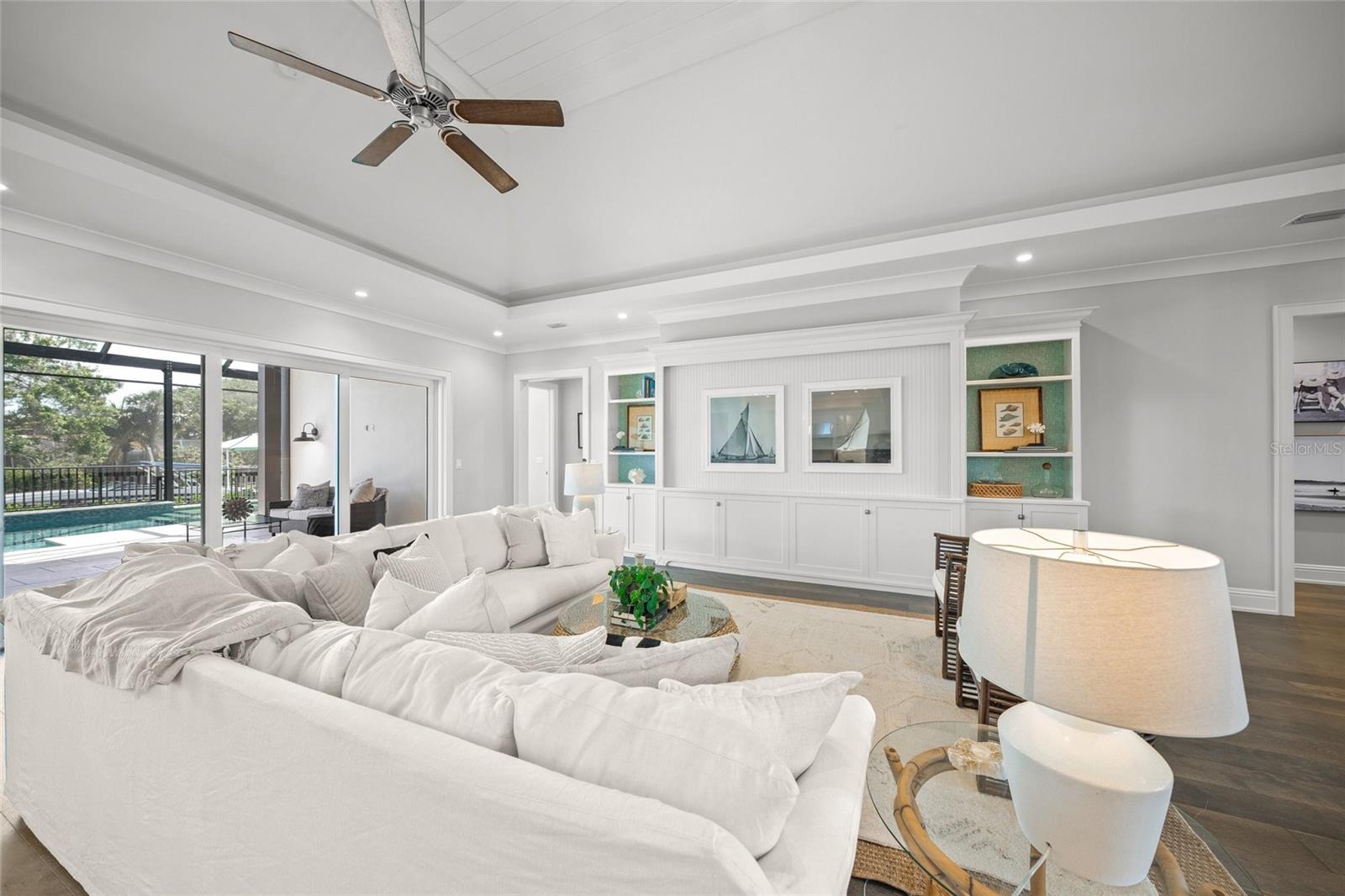 Image 18 of 69 For 5569 Cape Leyte Drive