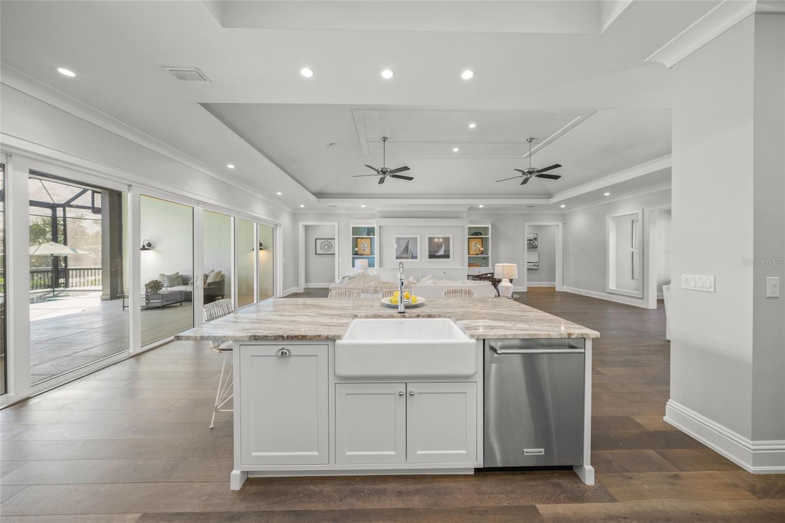Image 21 of 69 For 5569 Cape Leyte Drive
