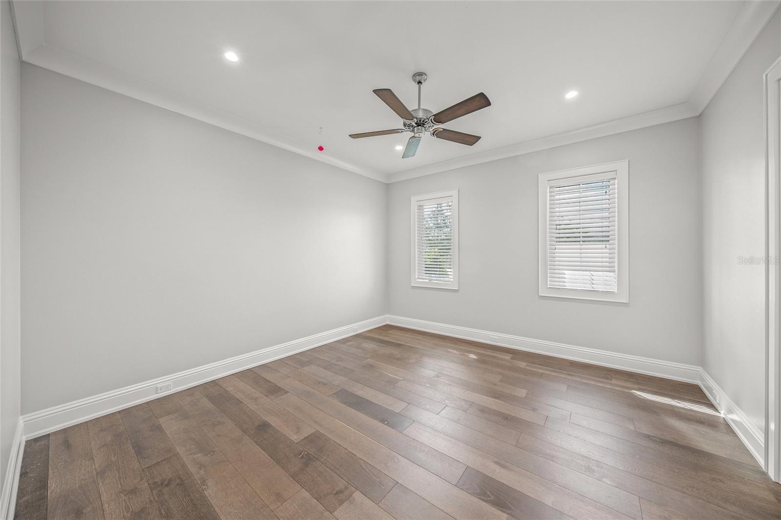 Image 39 of 69 For 5569 Cape Leyte Drive