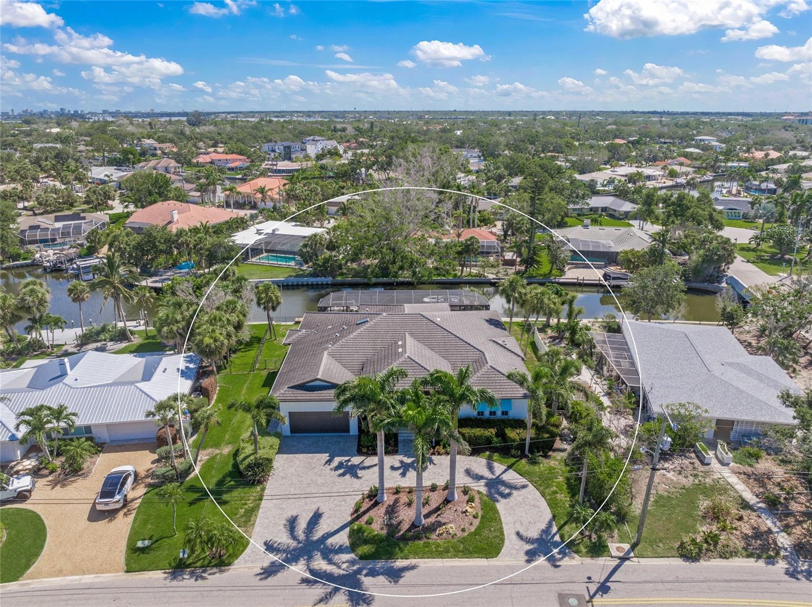 Image 4 of 69 For 5569 Cape Leyte Drive