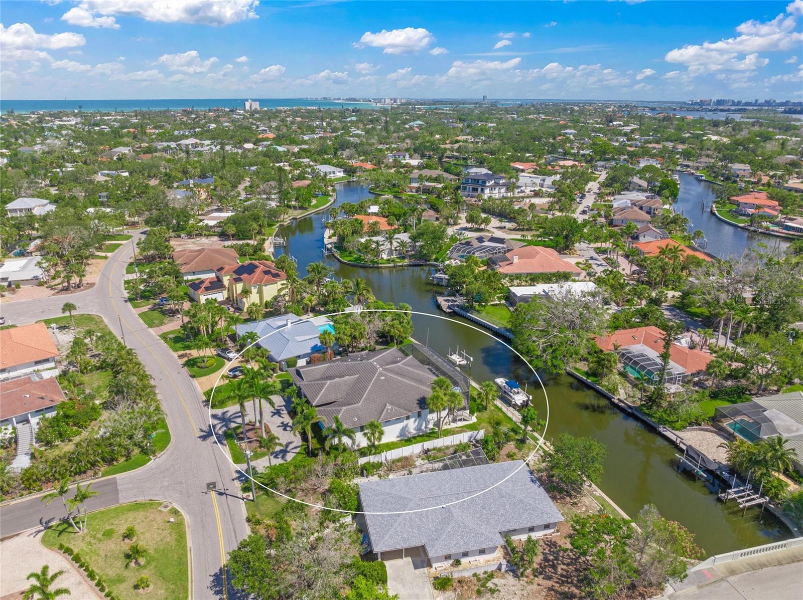 Image 6 of 69 For 5569 Cape Leyte Drive