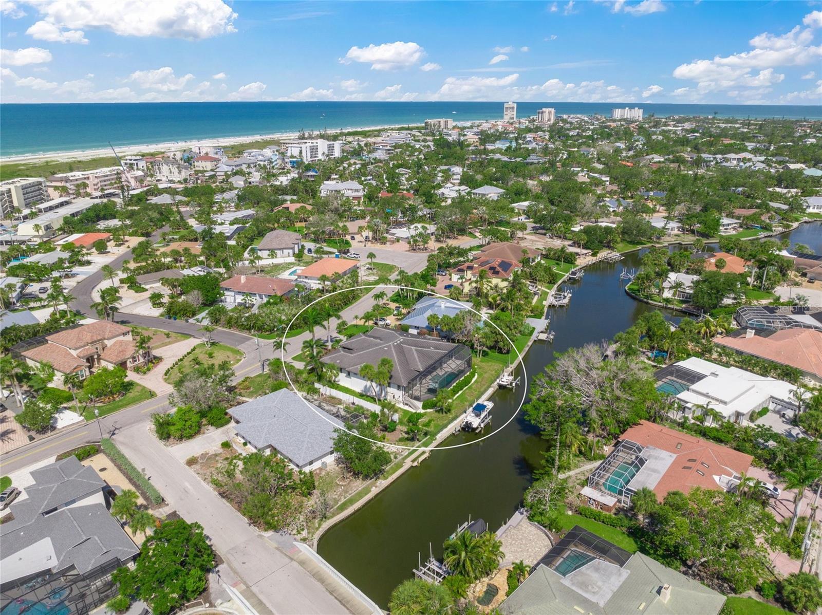 Image 8 of 69 For 5569 Cape Leyte Drive
