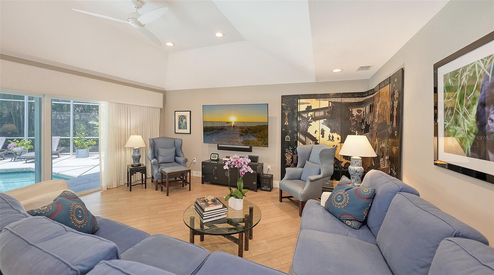 Image 14 of 45 For 1627 Peregrine Point Court