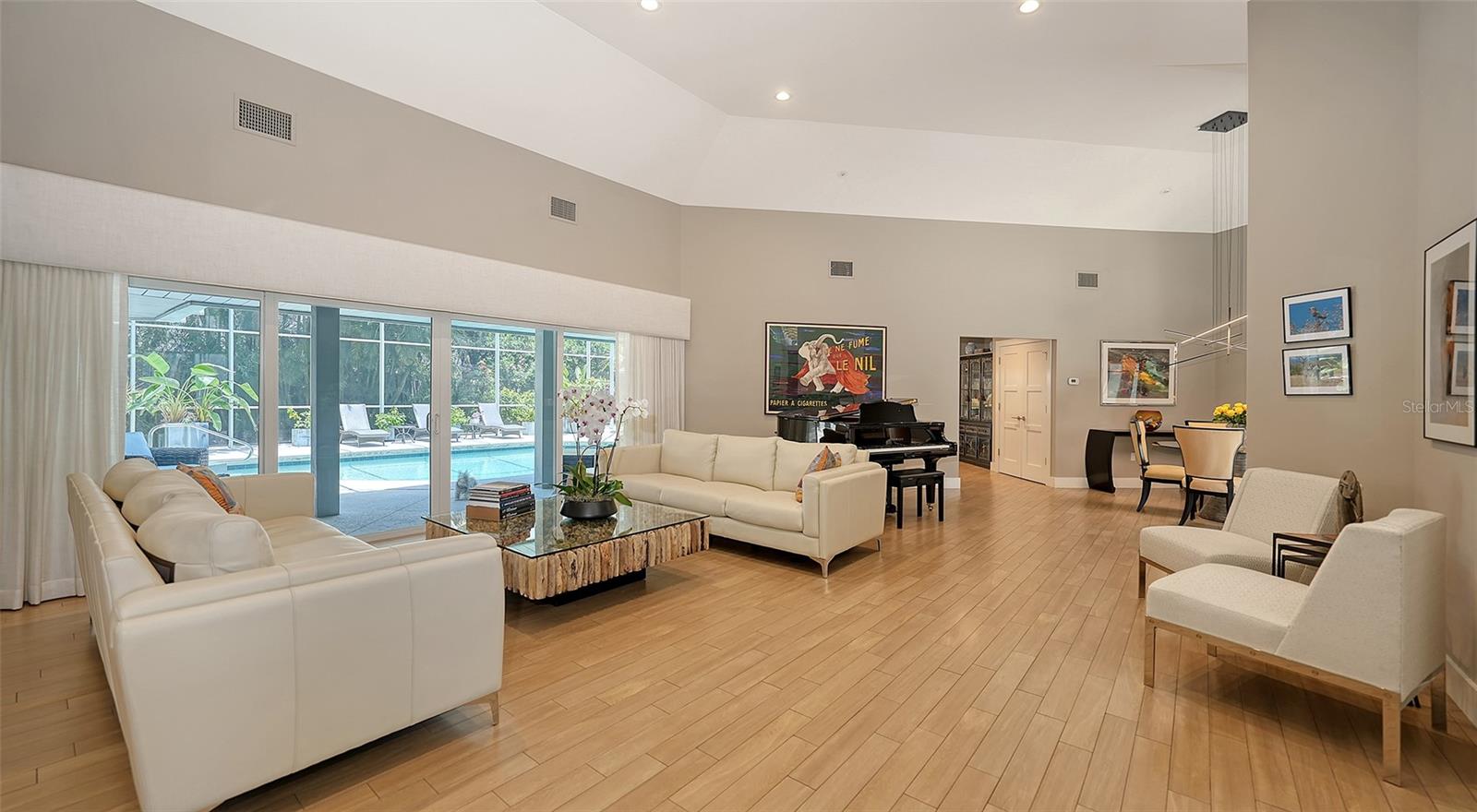 Image 6 of 45 For 1627 Peregrine Point Court