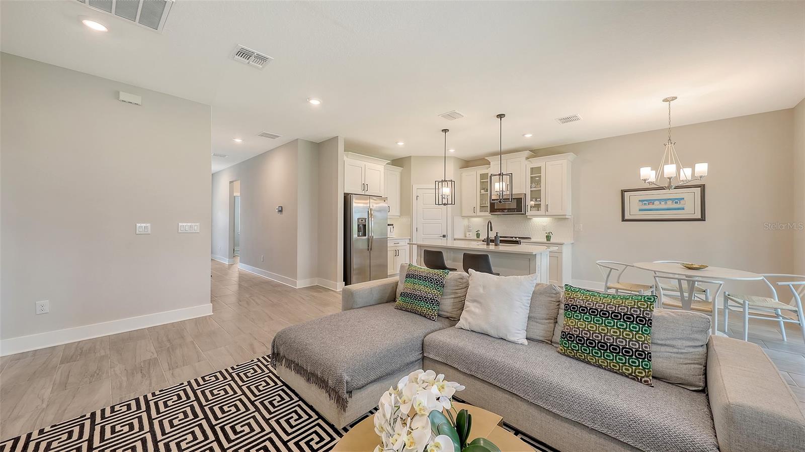 Image 11 of 81 For 491 Daylily Boulevard