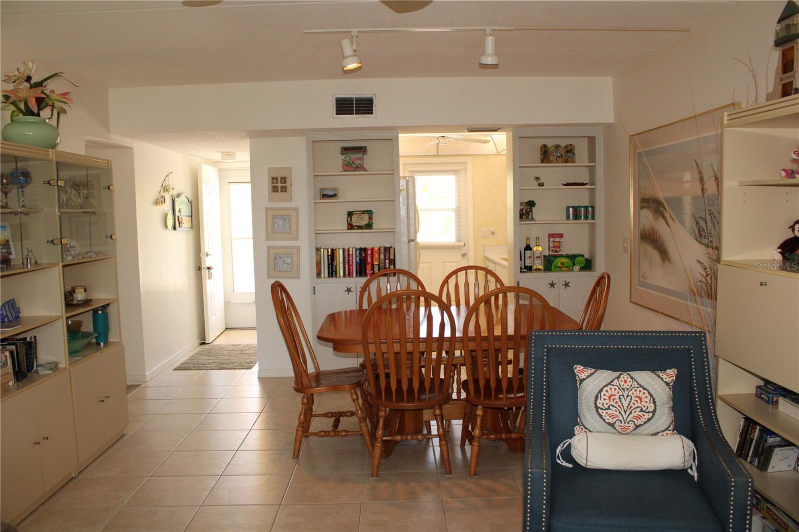 Image 15 of 54 For 3810 Gulf Of Mexico Drive F206