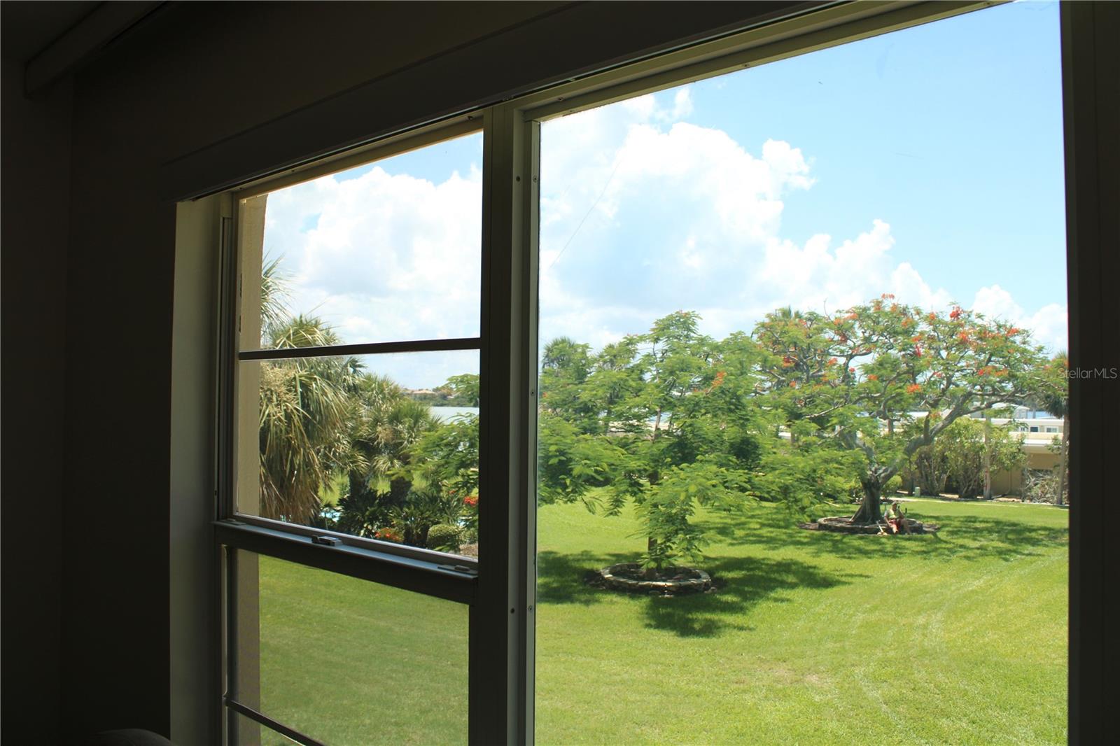 Image 31 of 54 For 3810 Gulf Of Mexico Drive F206