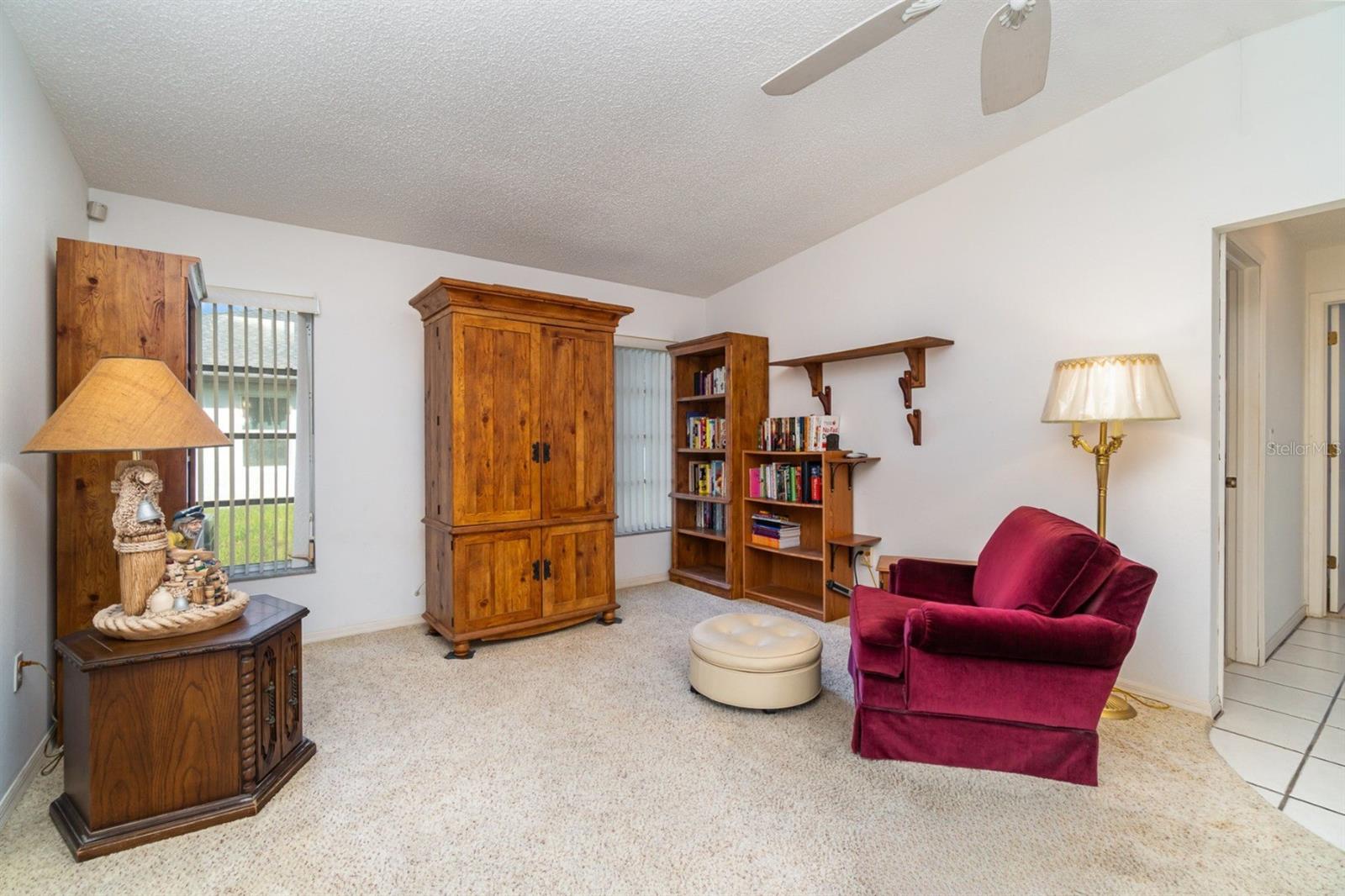 Image 11 of 39 For 22434 Walton Avenue