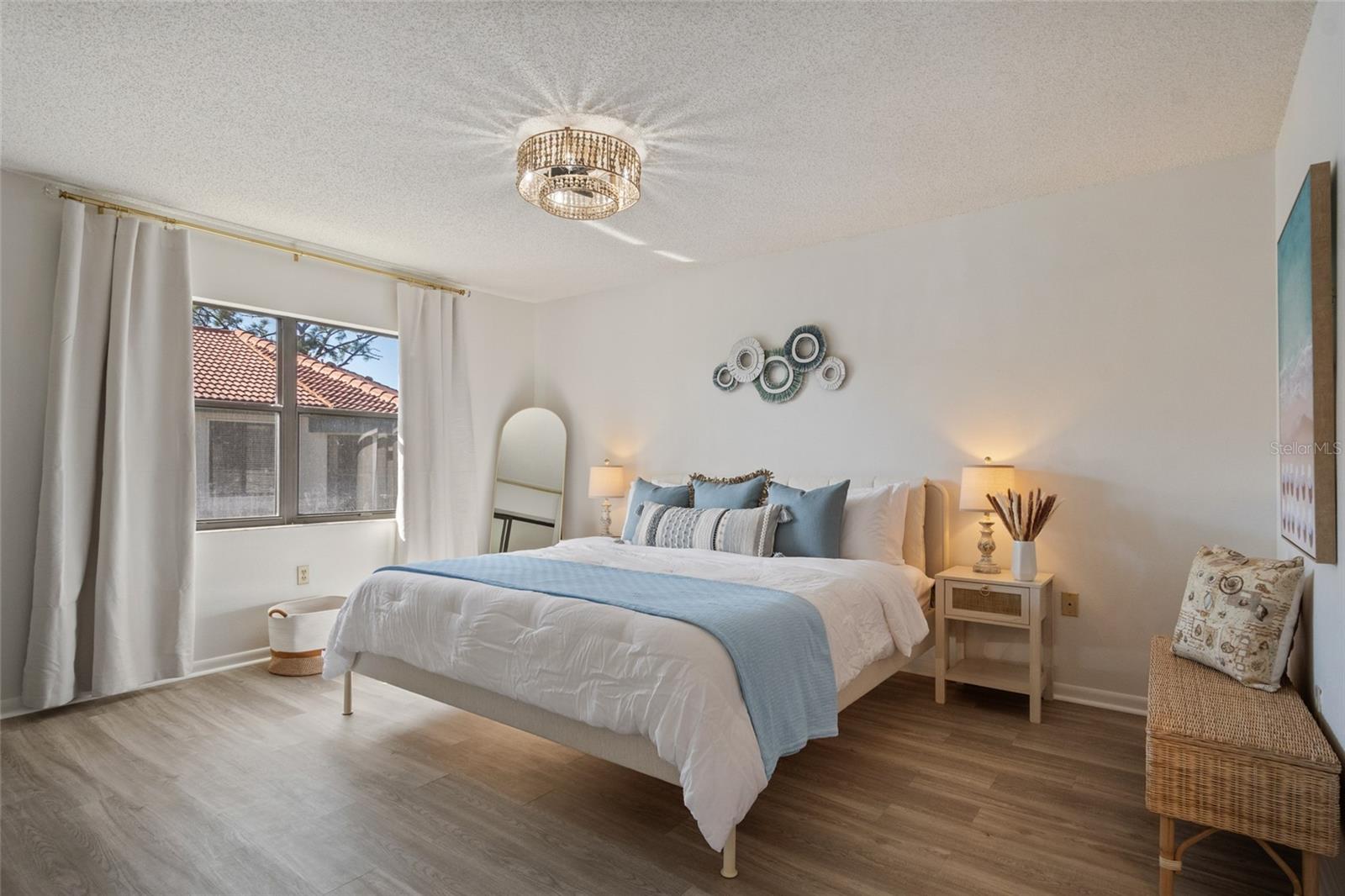 Image 37 of 61 For 4411 46th Avenue W 201