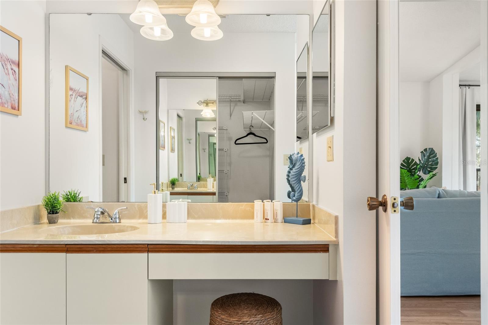 Image 41 of 61 For 4411 46th Avenue W 201