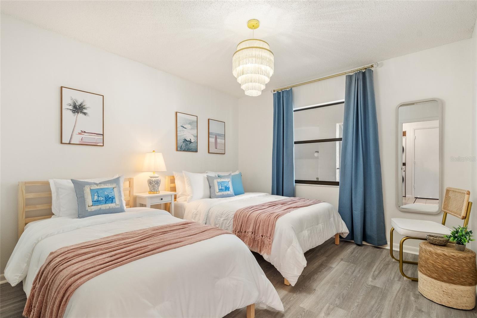 Image 43 of 61 For 4411 46th Avenue W 201