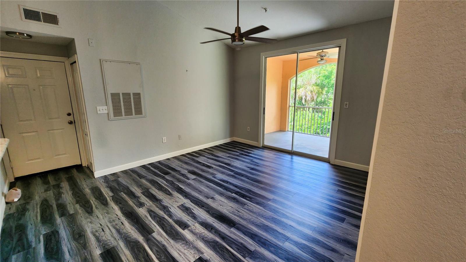 Image 26 of 51 For 4102 Central Sarasota Parkway 924