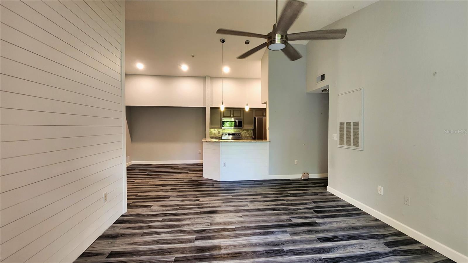 Image 29 of 51 For 4102 Central Sarasota Parkway 924