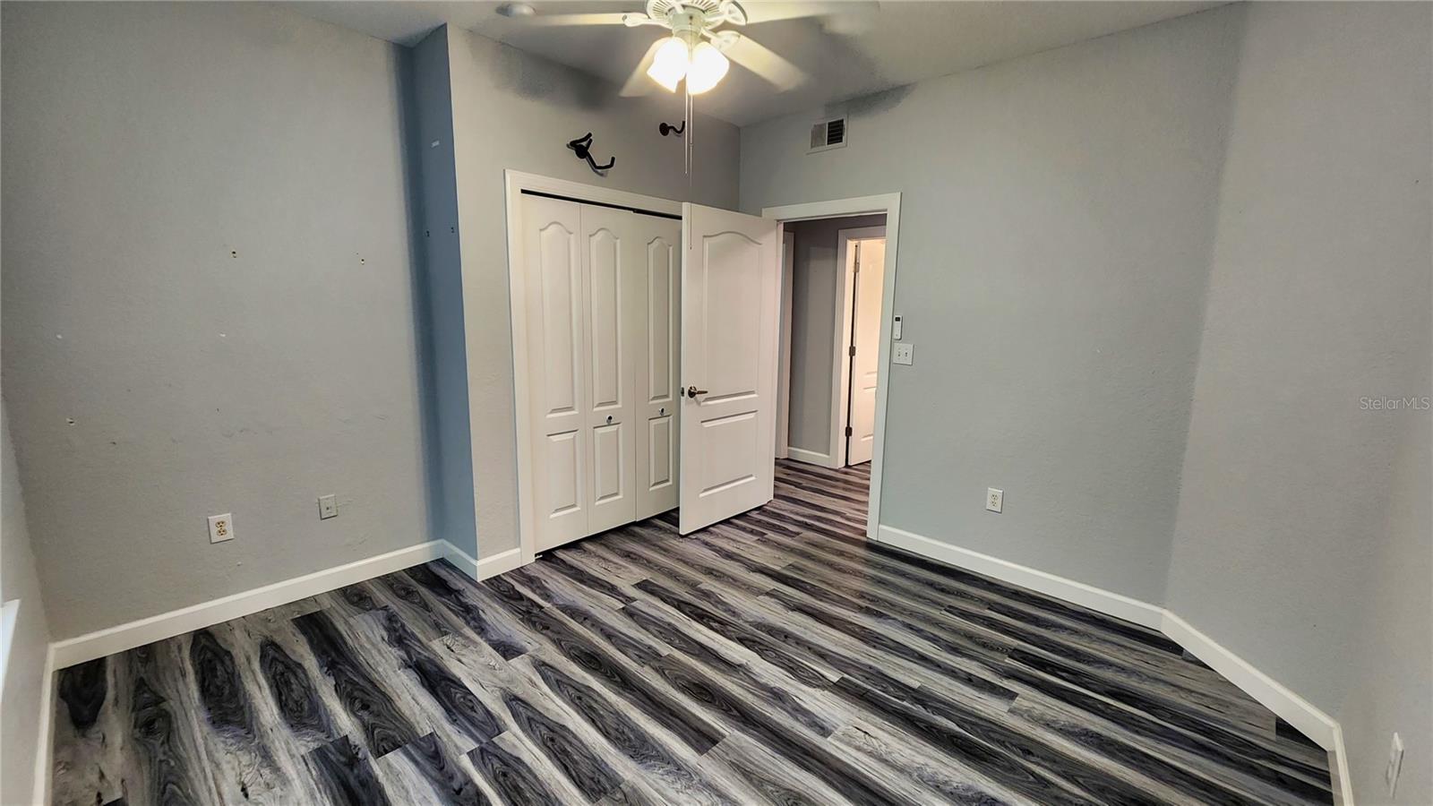 Image 42 of 51 For 4102 Central Sarasota Parkway 924