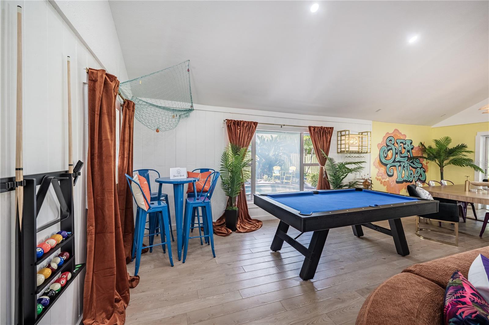 Image 10 of 71 For 8709 9th Avenue Nw