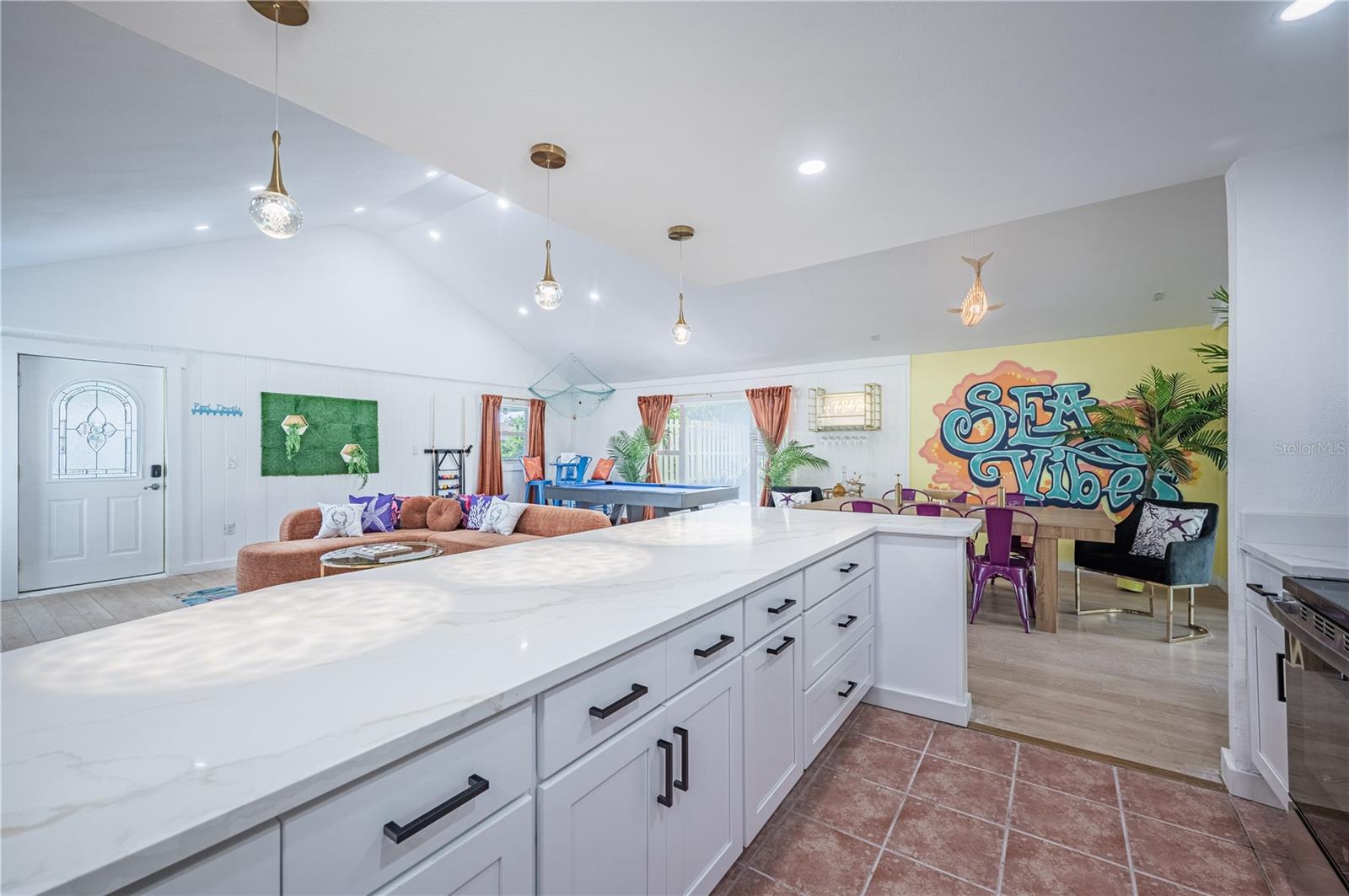 Image 24 of 71 For 8709 9th Avenue Nw