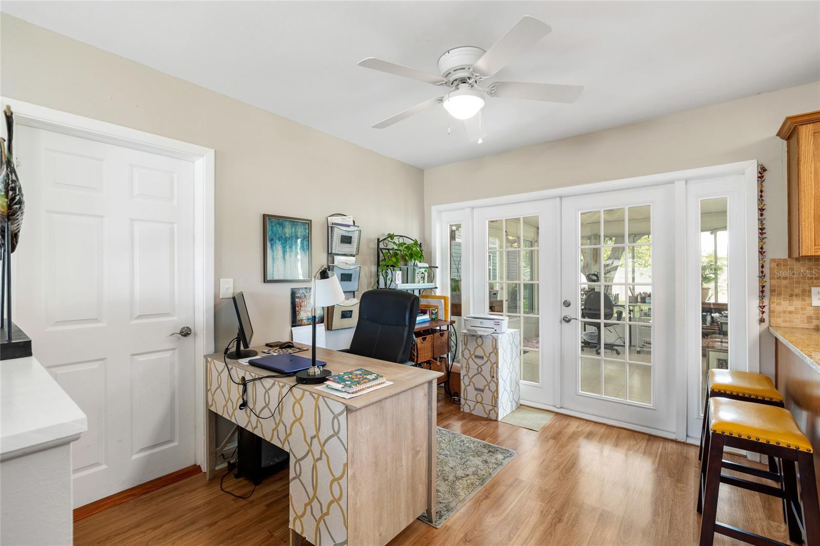 Image 10 of 29 For 5685 36th Avenue N