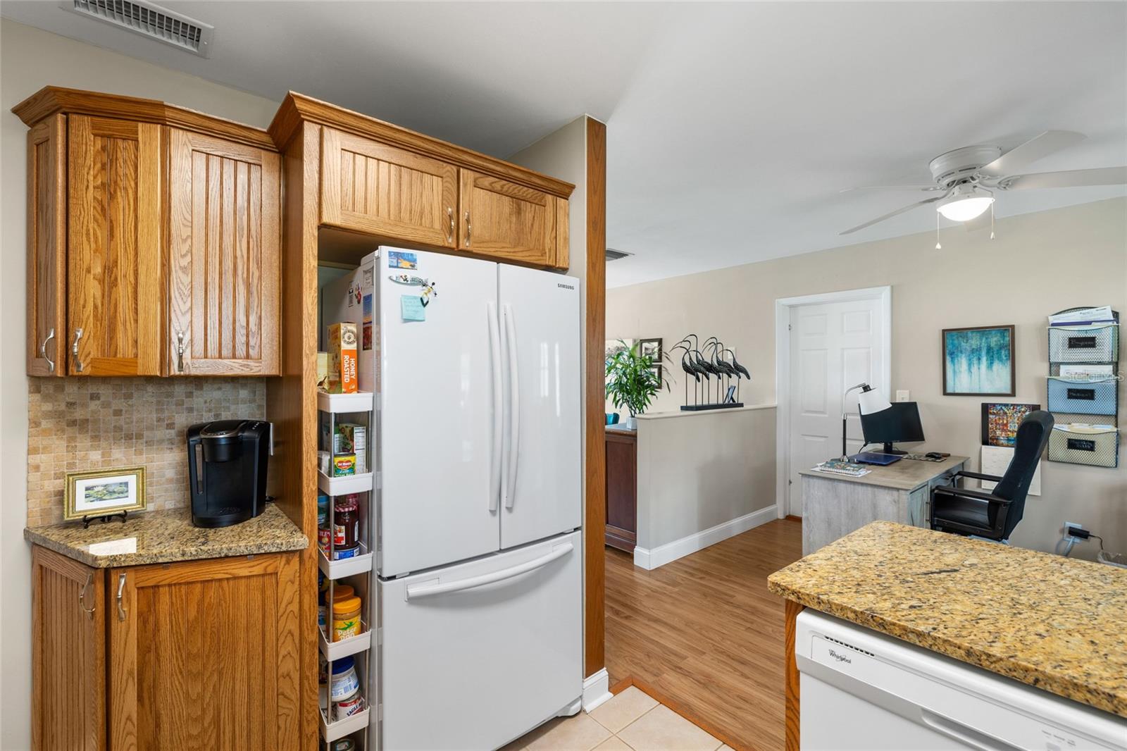 Image 14 of 29 For 5685 36th Avenue N