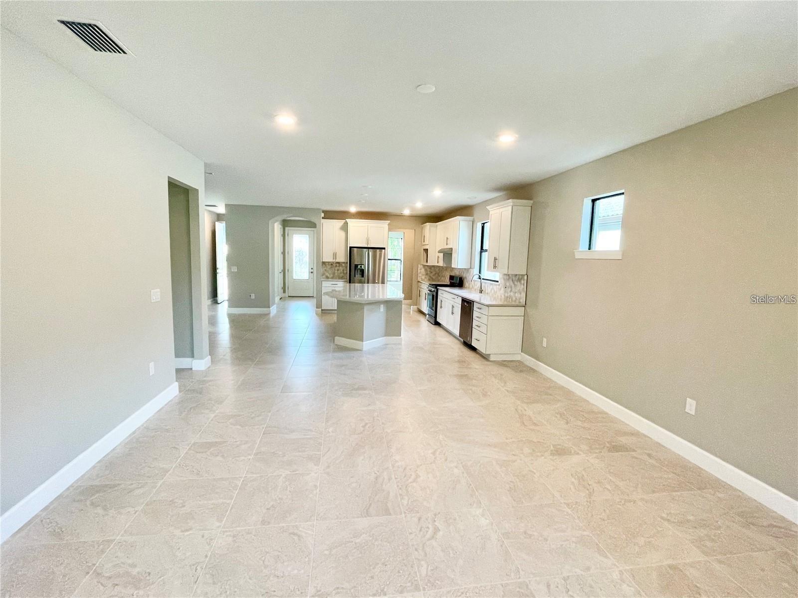 Image 7 of 24 For 5748 Bay Pine Way