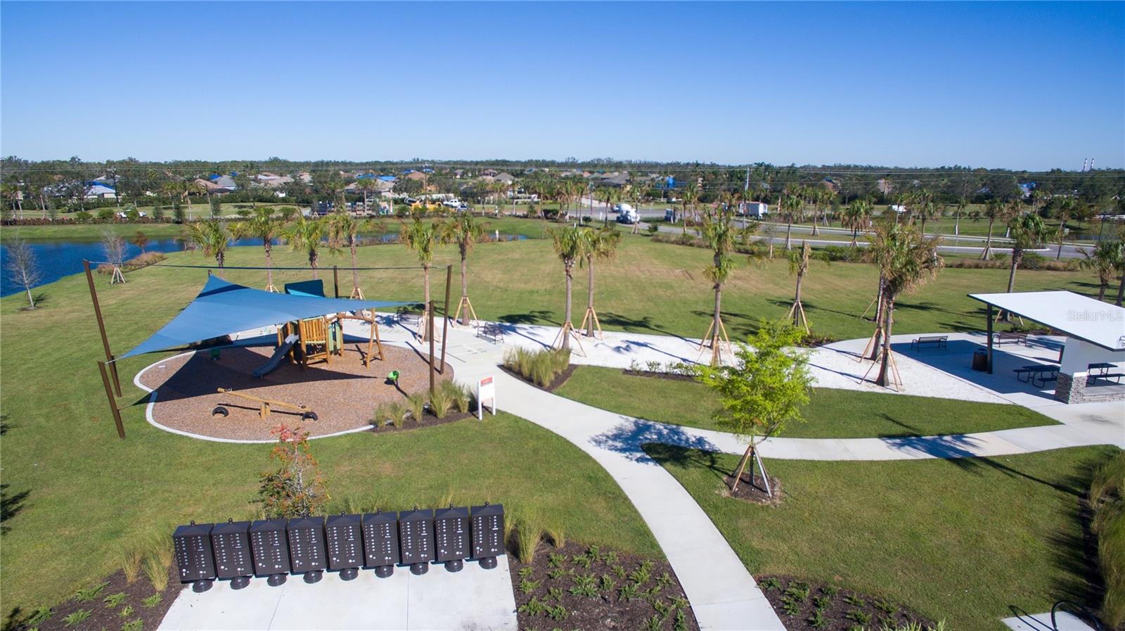 Image 18 of 20 For 13113 Bayberry Way