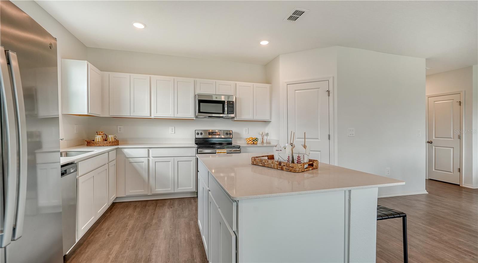 Image 6 of 20 For 13113 Bayberry Way