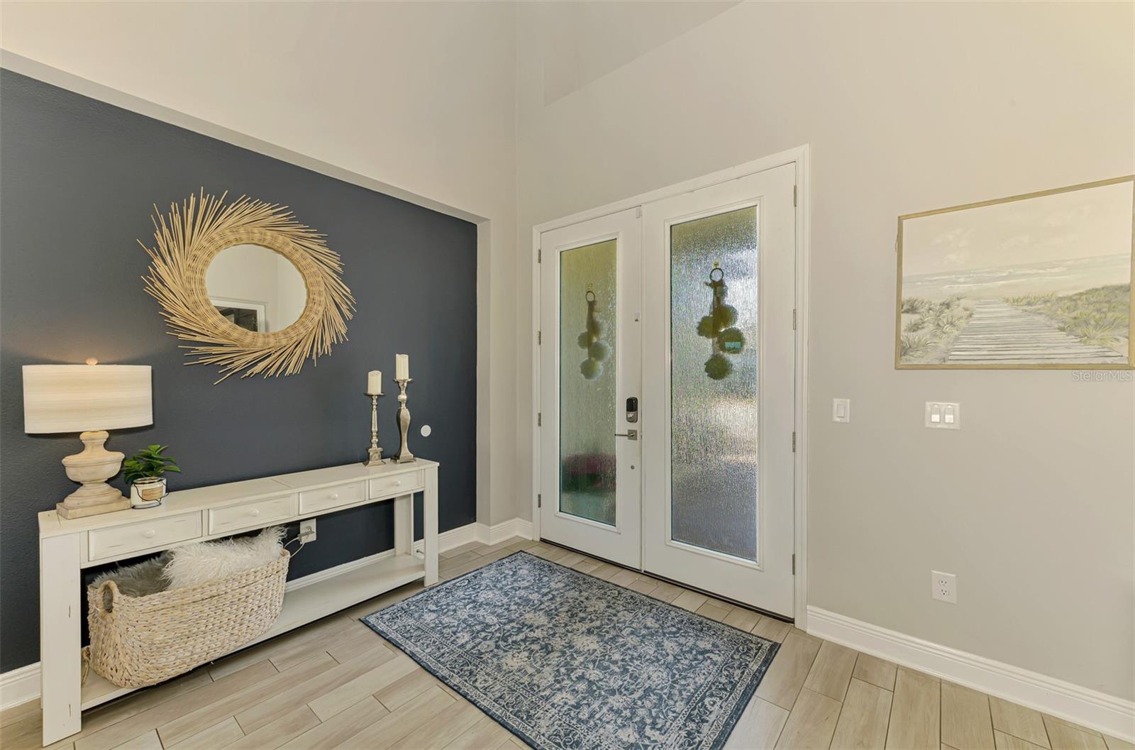 Image 13 of 85 For 6318 Rivo Lakes Boulevard