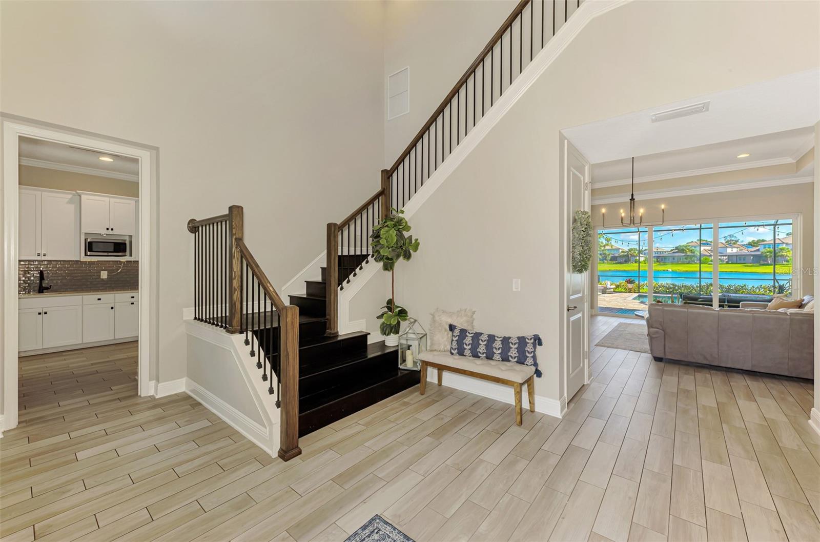 Image 14 of 85 For 6318 Rivo Lakes Boulevard