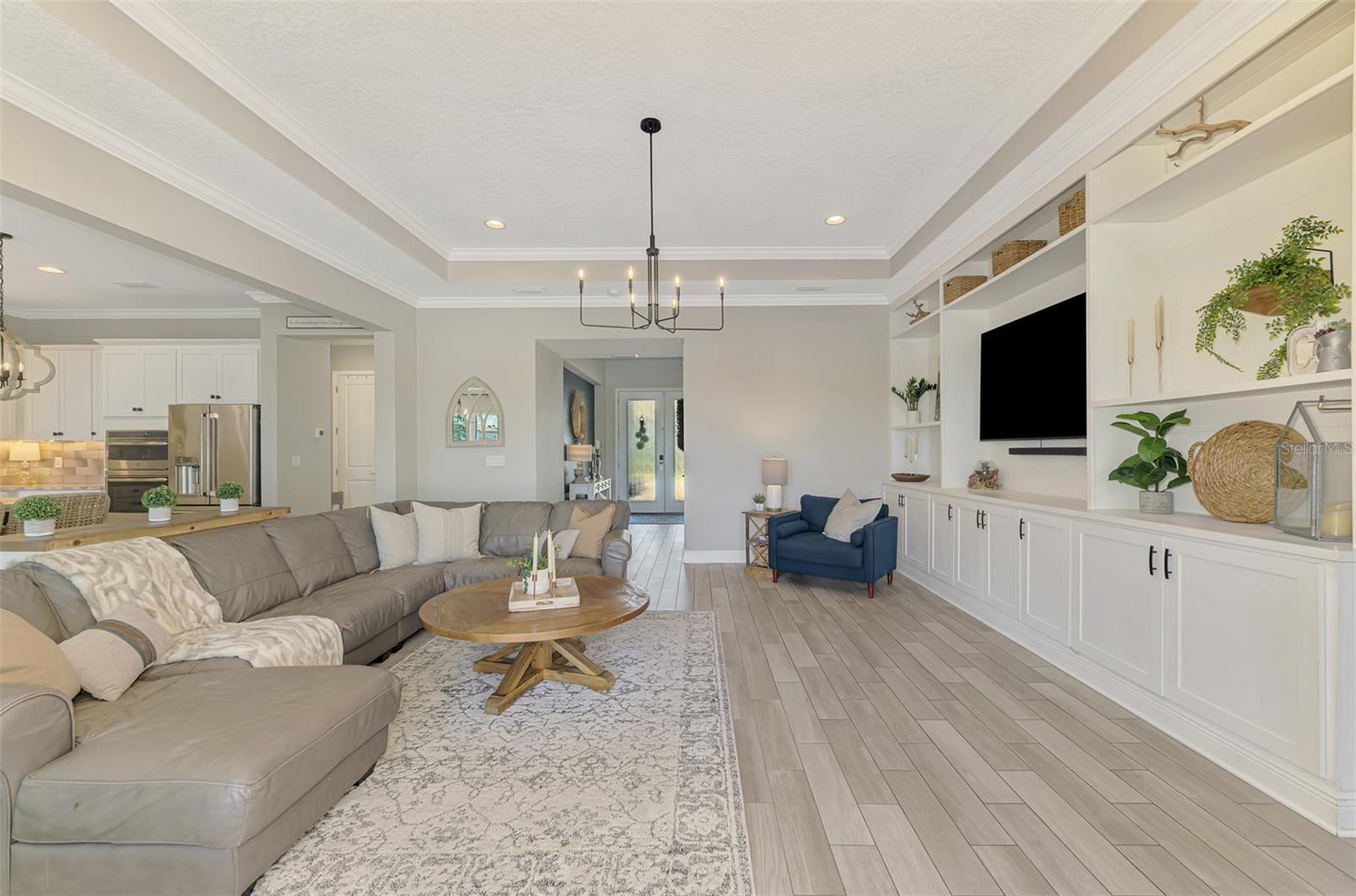 Image 20 of 85 For 6318 Rivo Lakes Boulevard