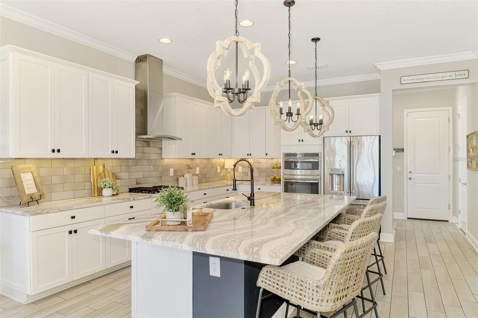 Image 24 of 85 For 6318 Rivo Lakes Boulevard