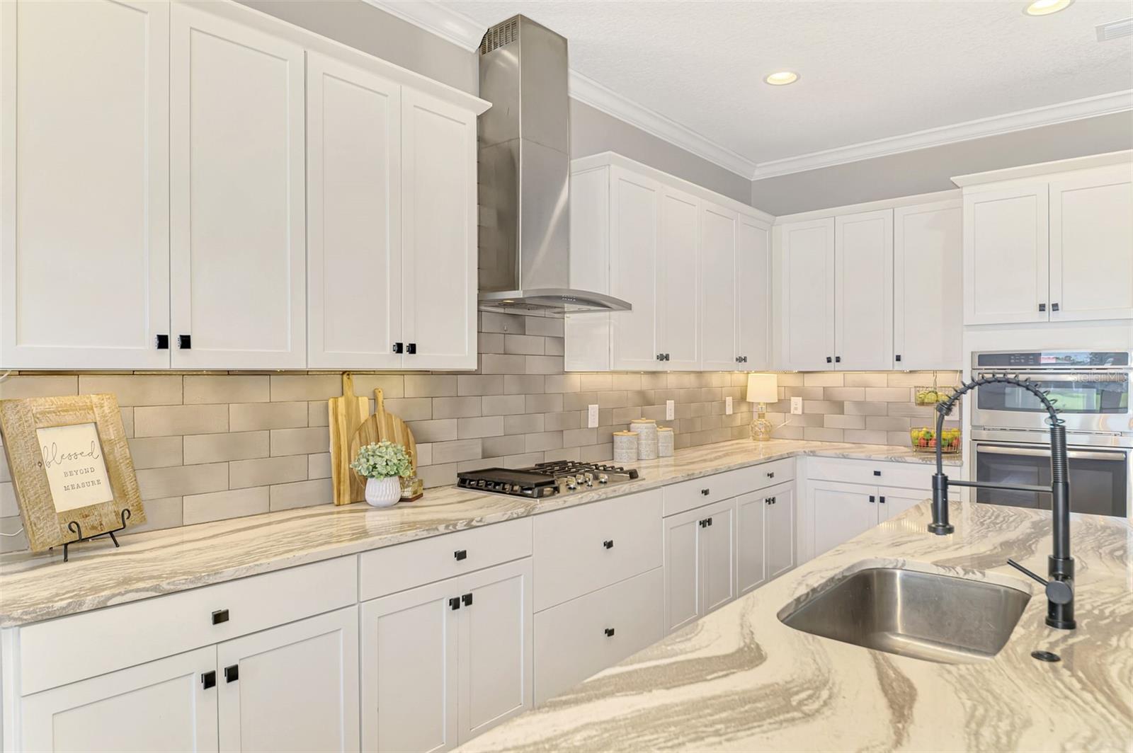 Image 25 of 85 For 6318 Rivo Lakes Boulevard