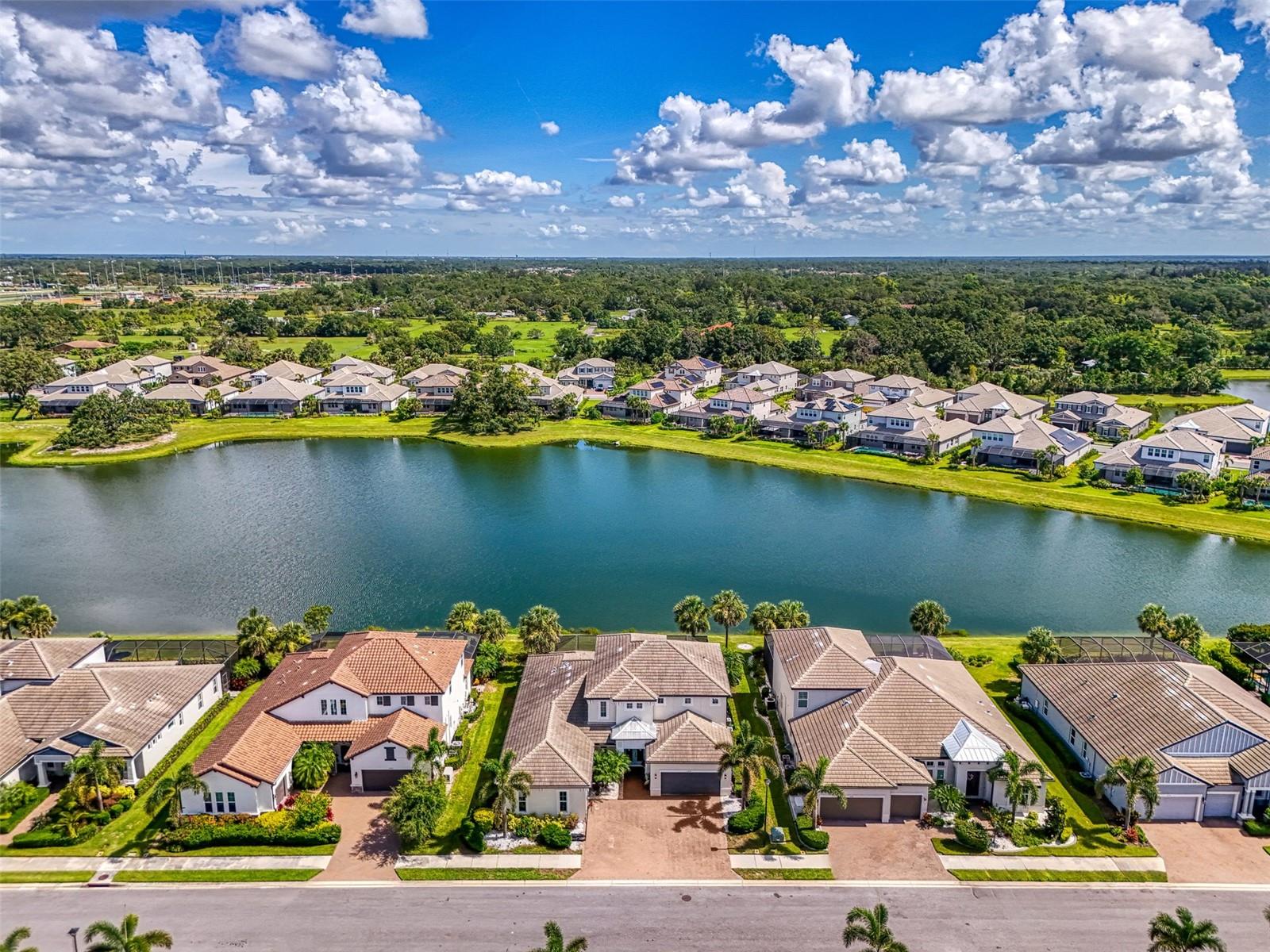 Image 3 of 85 For 6318 Rivo Lakes Boulevard