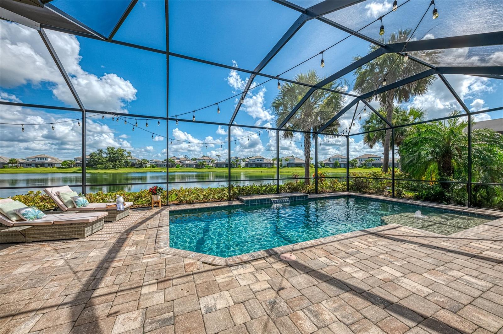 Image 68 of 85 For 6318 Rivo Lakes Boulevard