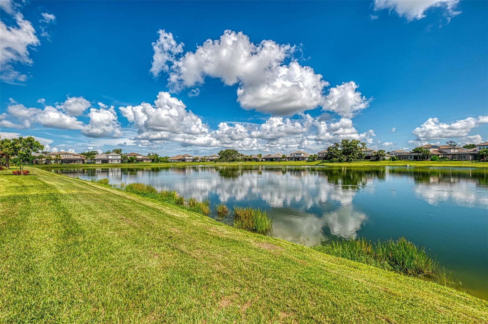 Image 74 of 85 For 6318 Rivo Lakes Boulevard