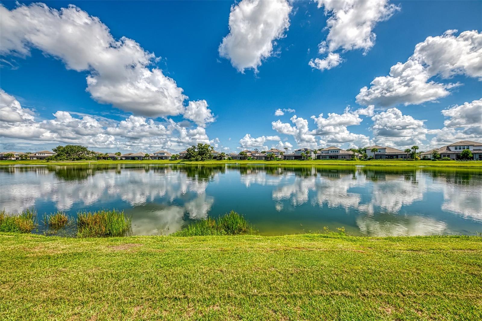 Image 75 of 85 For 6318 Rivo Lakes Boulevard