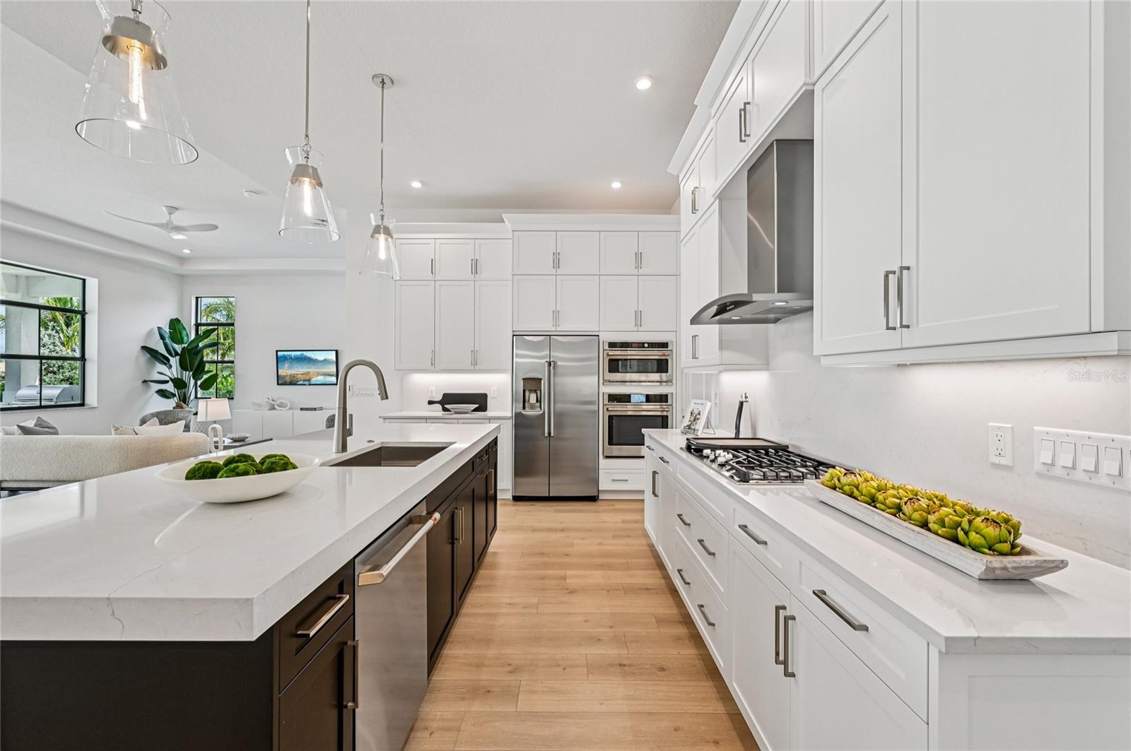 Image 15 of 59 For 13621 Le Christine Drive