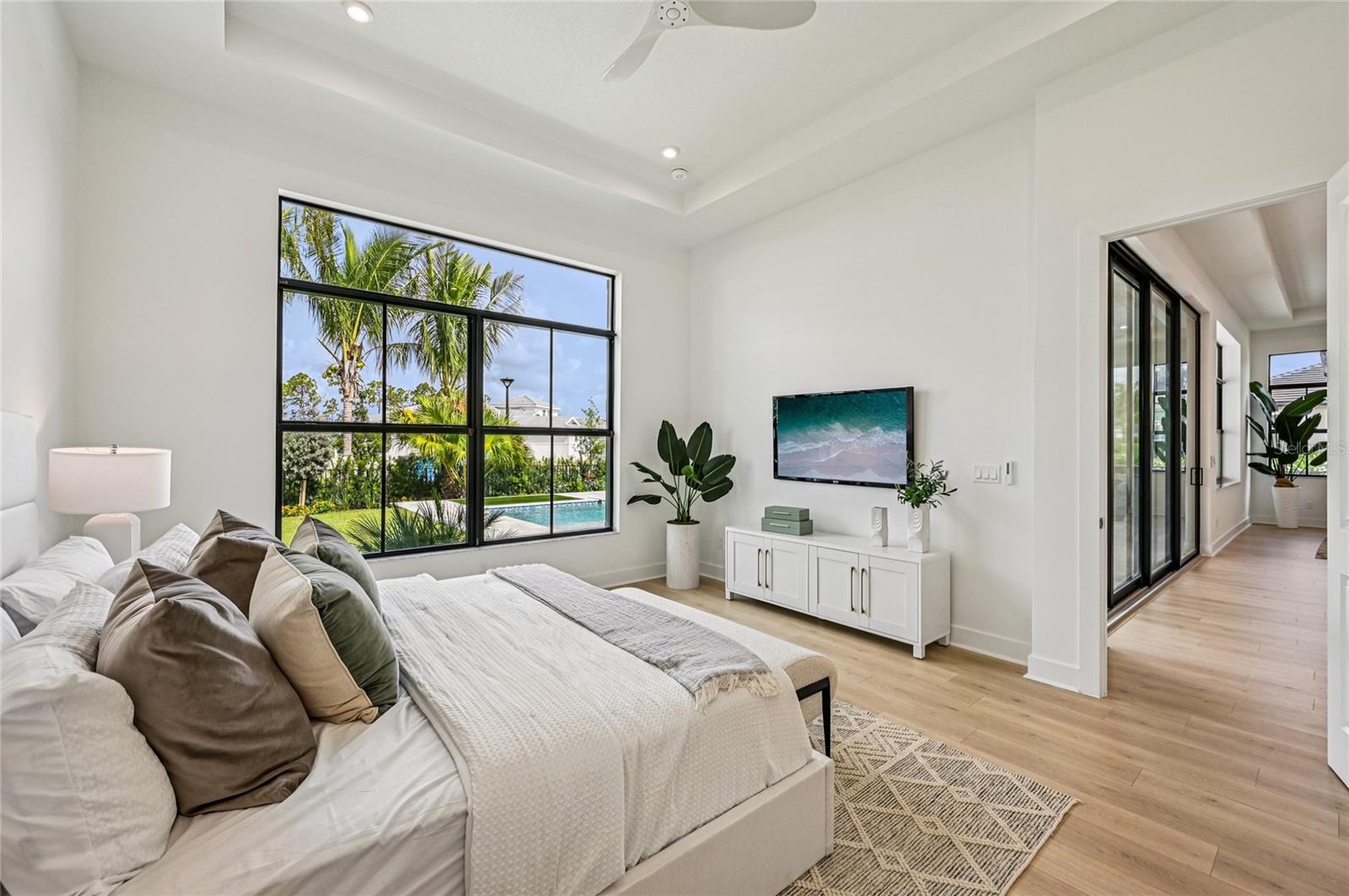 Image 19 of 59 For 13621 Le Christine Drive