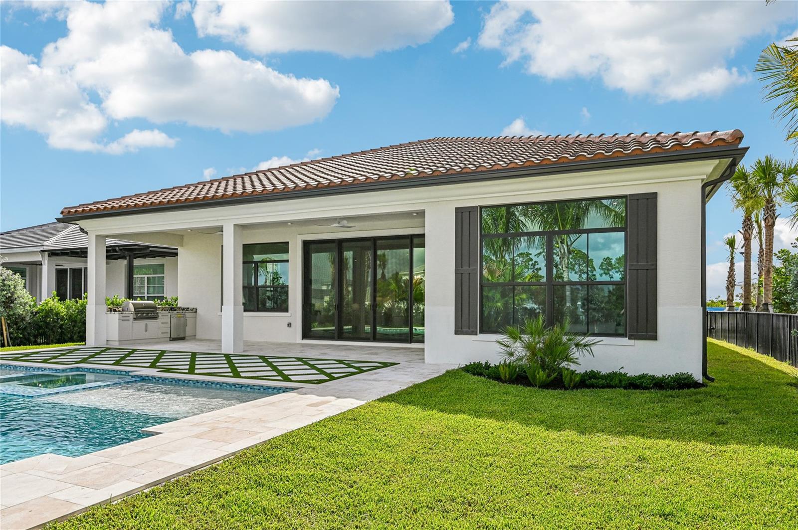 Image 36 of 59 For 13621 Le Christine Drive