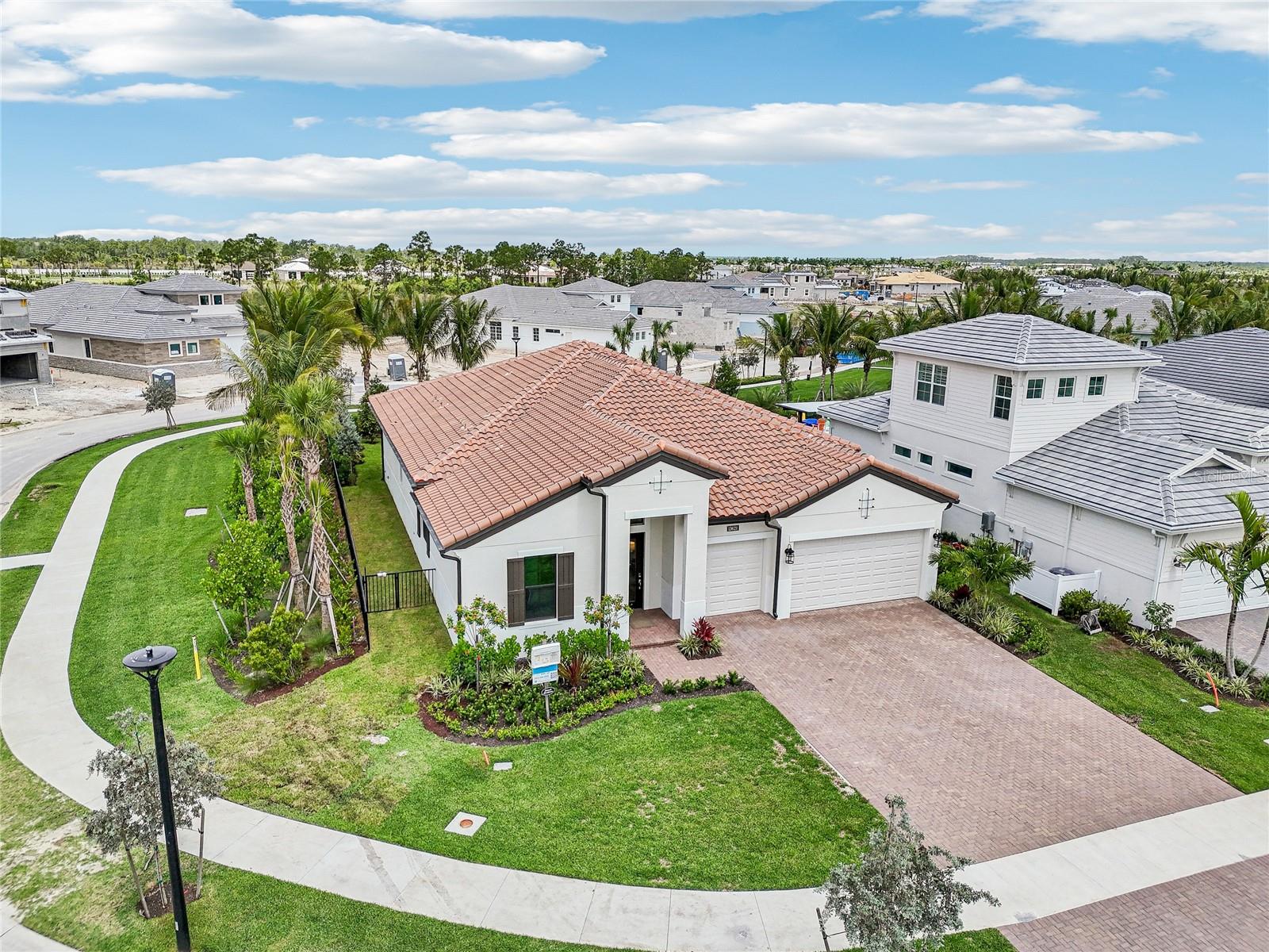 Image 41 of 59 For 13621 Le Christine Drive