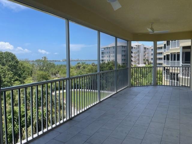 Image 11 of 35 For 280 Hidden Bay Drive 303