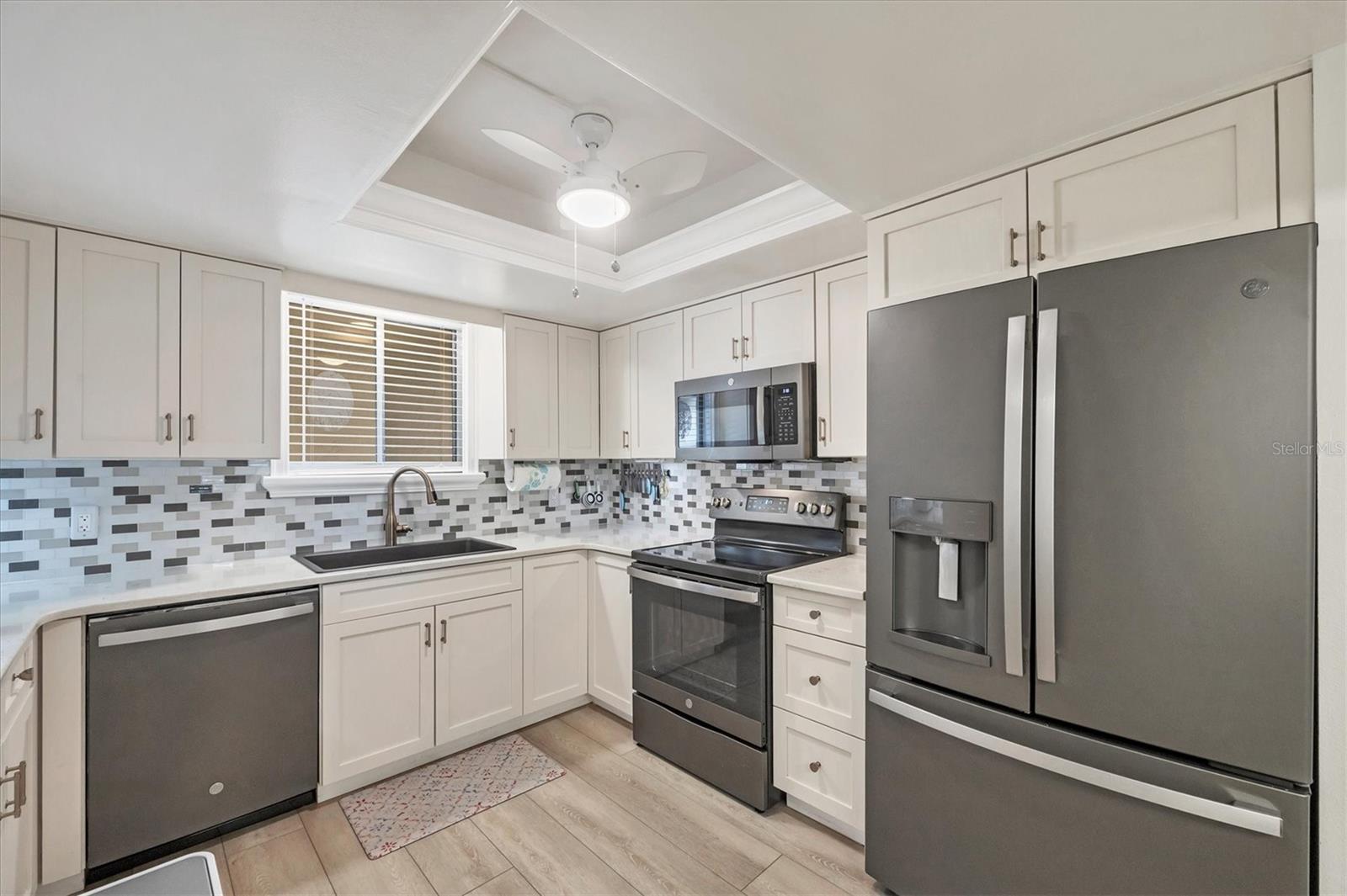 Image 11 of 57 For 601 Islamorada Boulevard 23b