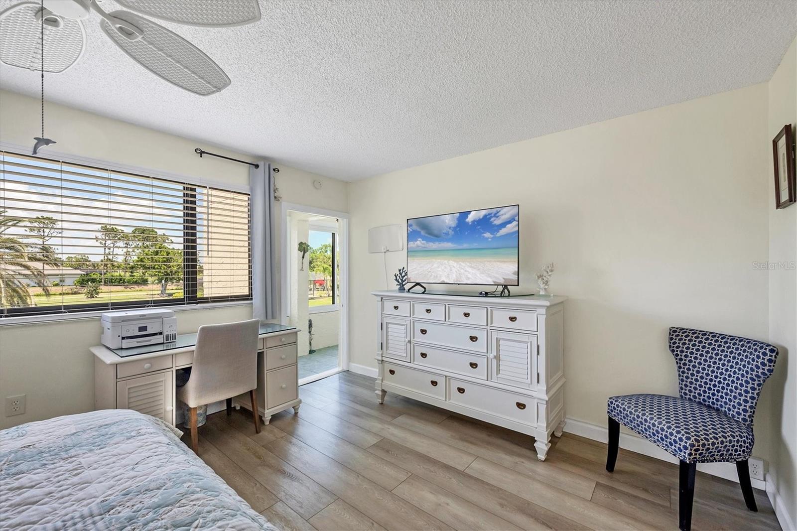 Image 21 of 57 For 601 Islamorada Boulevard 23b