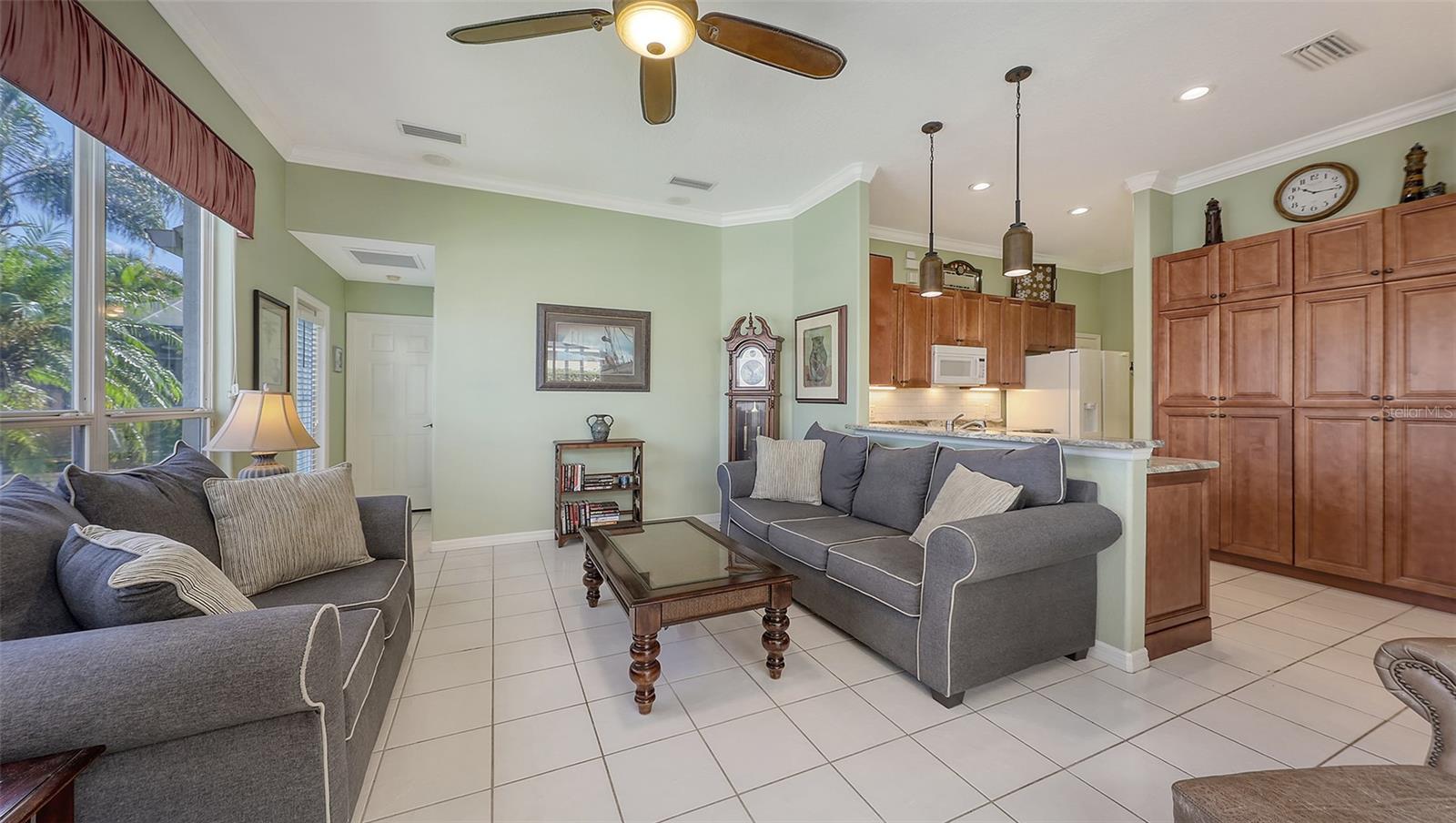 Image 14 of 76 For 4735 Starboard Drive