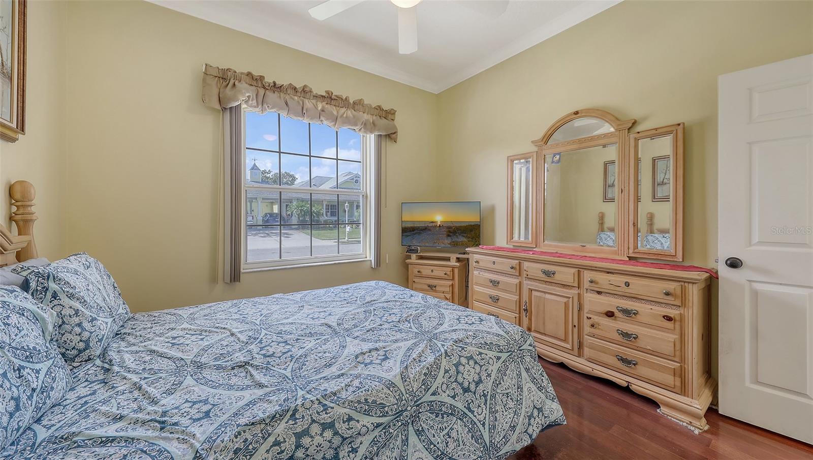 Image 43 of 76 For 4735 Starboard Drive