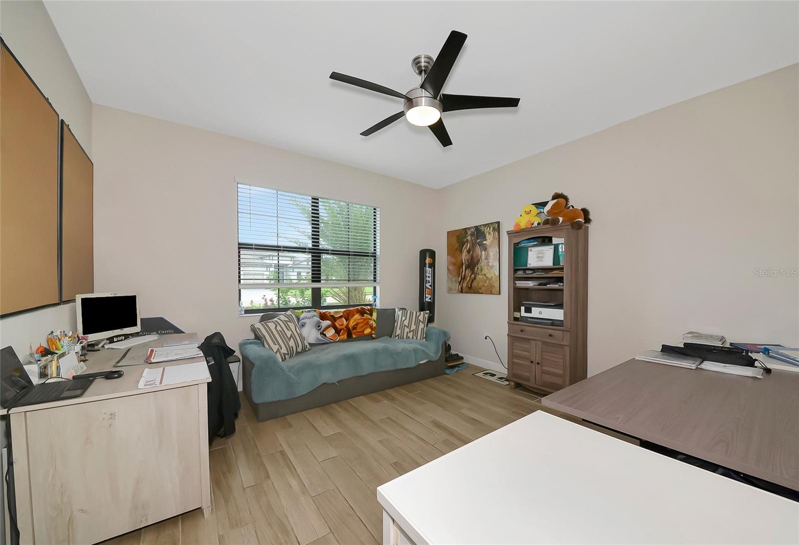 Image 6 of 78 For 16231 Tradewind Terrace
