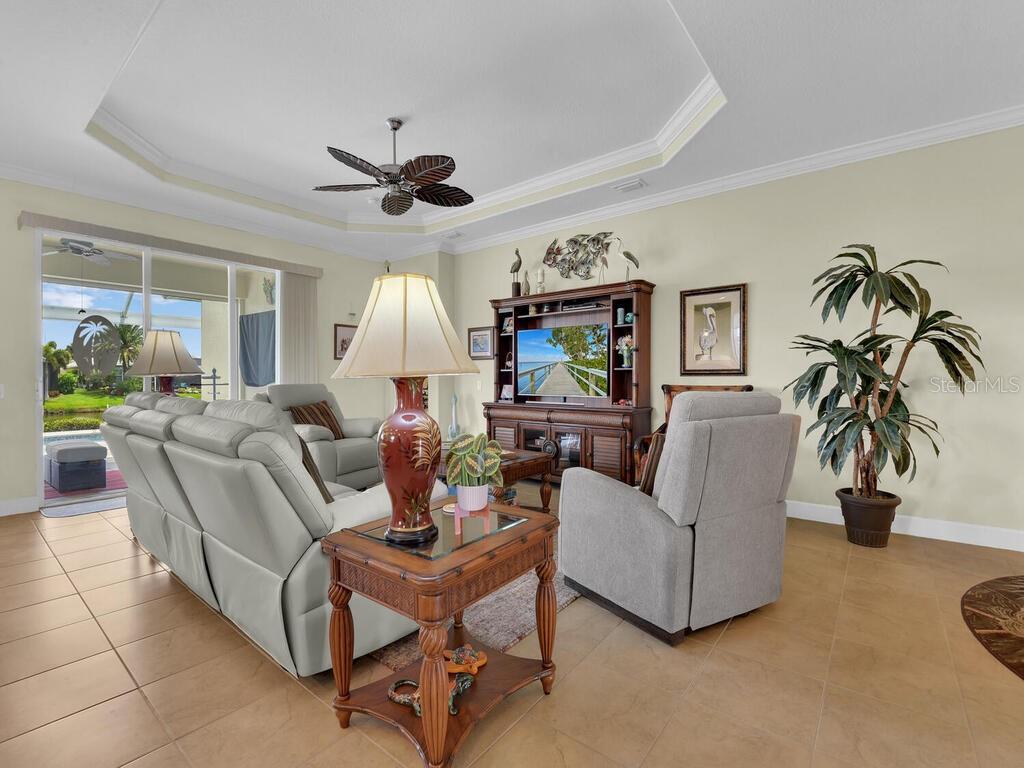Image 6 of 38 For 2749 Lambay Court