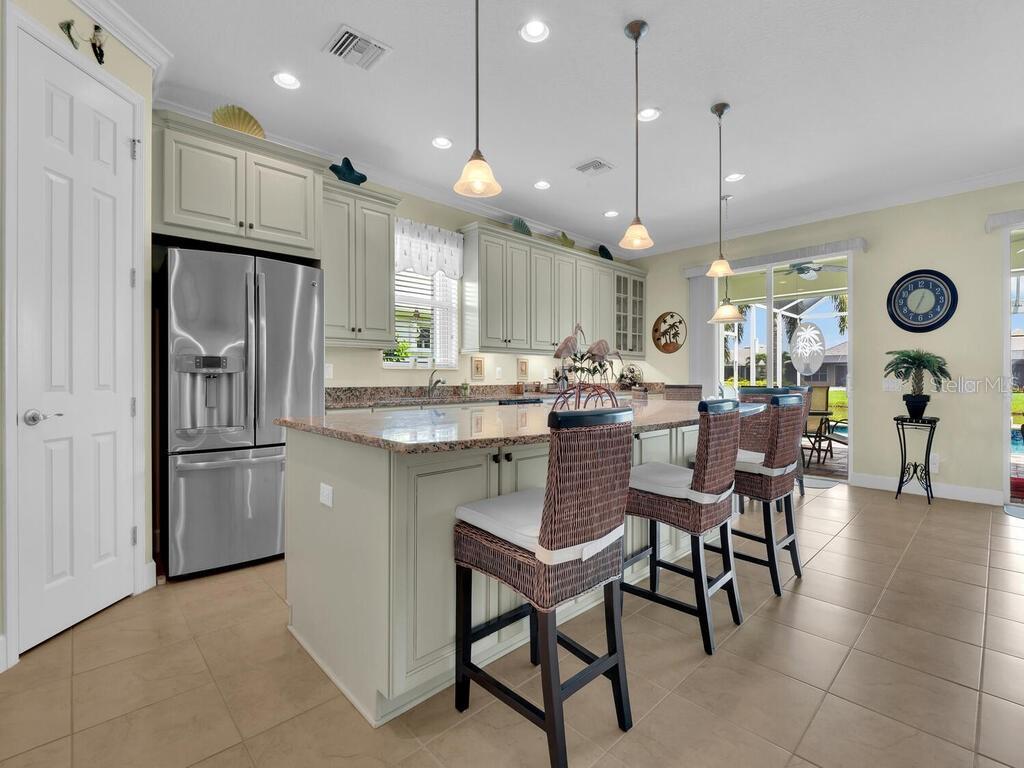 Image 7 of 38 For 2749 Lambay Court