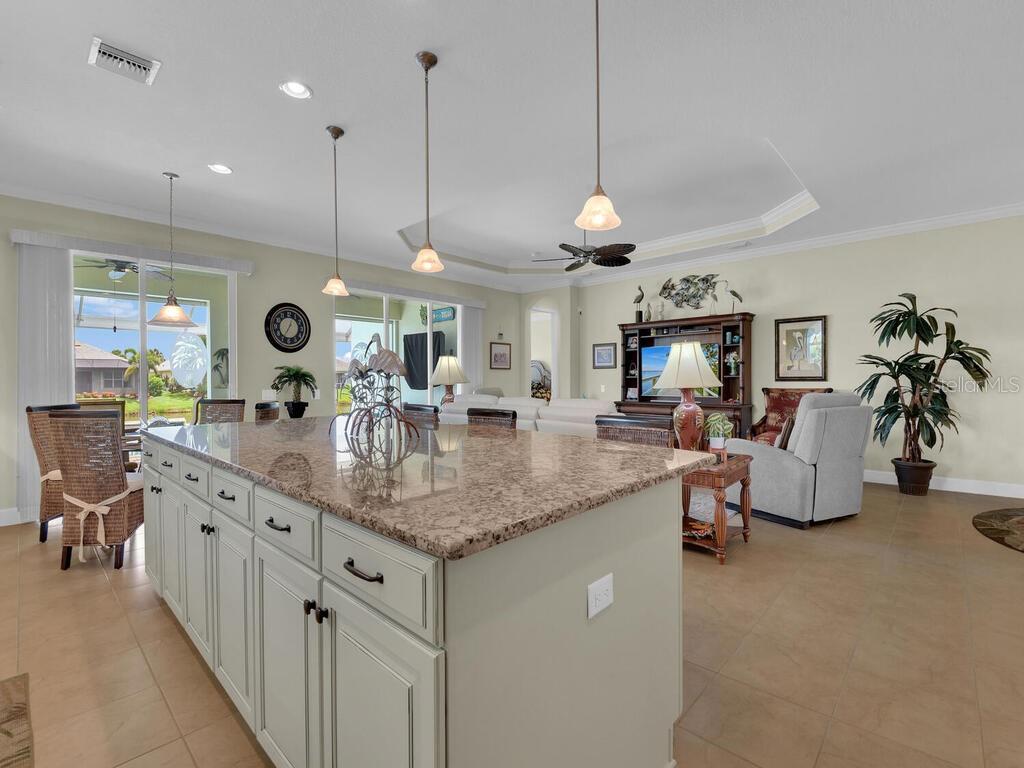 Image 8 of 38 For 2749 Lambay Court